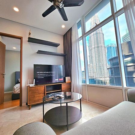 De Apartment Sky At Klcc Kuala Lumpur Exterior foto